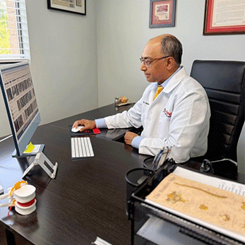 How Soon Can You Return to Work After Minimally Invasive Spine Surgery?